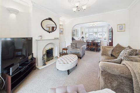 3 bedroom detached house for sale, Dorothy Drive, Forest Town, Nottinghamshire