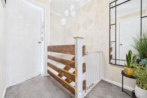 14 Hall Close, Rainworth, Mansfield, NG21 0FR