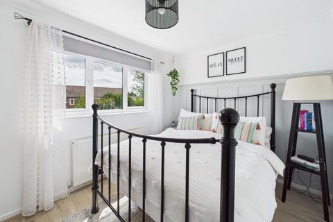 14 Hall Close, Rainworth, Mansfield, NG21 0FR