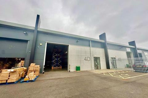 Warehouse to rent, Butterfield Green Rd Luton LU2 8DD
