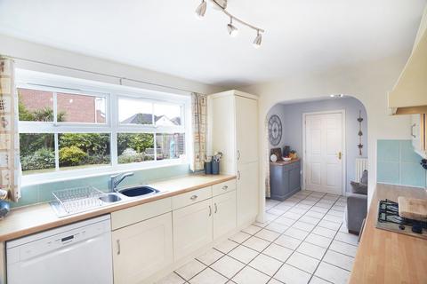 6 bedroom detached house for sale, Alicia Close, Rugby, CV22