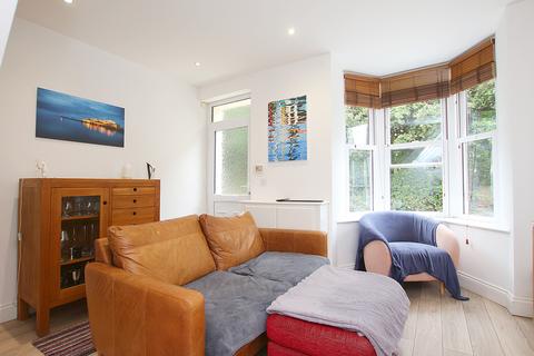 2 bedroom property for sale, Guelles Road, St Peter Port, Guernsey, GY1