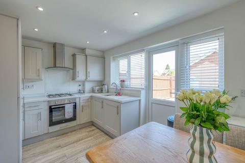 3 Finmere Way, Shirley, Solihull, B90 3SS