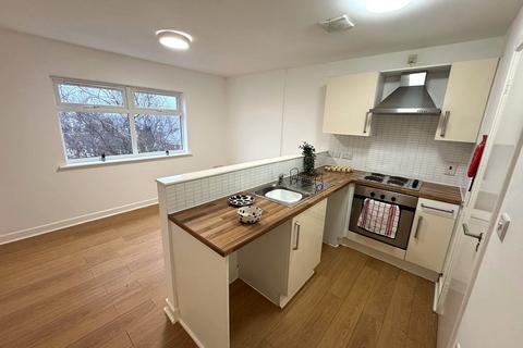 1 bedroom flat to rent, Sandhurst Road, Leicester LE3