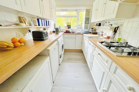 2 bedroom flat for sale, Bournemouth