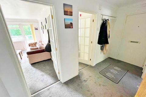 2 bedroom flat for sale, Bournemouth