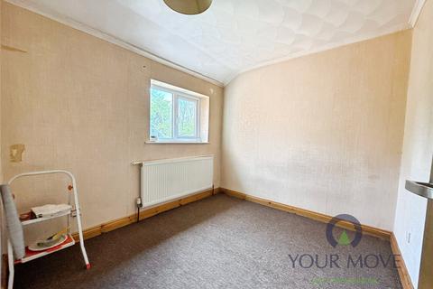 29 Abbots Road, Barnsley, S71 5NL