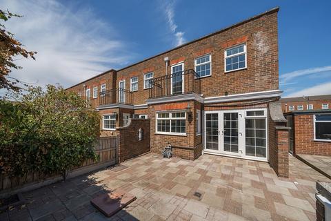 22 Regency Way, Bexleyheath, DA6 8BT