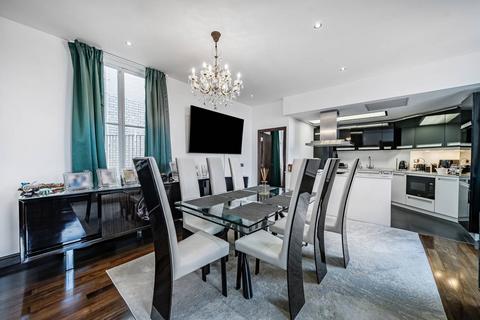 Marloes Road, Kensington, London, W8