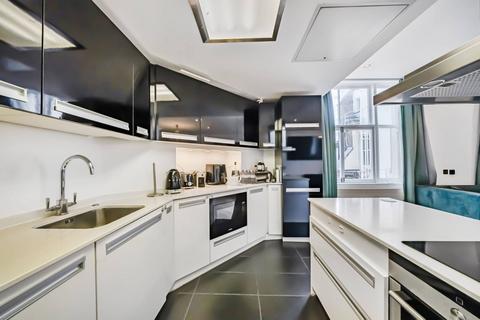 3 bedroom flat for sale, Sutherland House, Kensington, London, W8