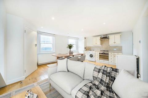 Eversleigh Road, London SW11