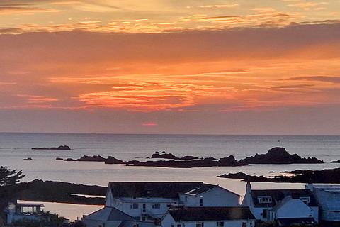 3 bedroom property for sale, Ruette de la Tour, Castel, Guernsey, GY5