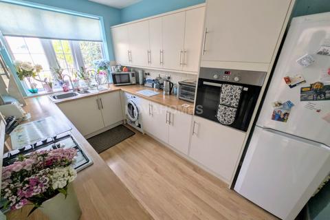 2 bedroom terraced house for sale, Keyham Street, Plymouth PL5