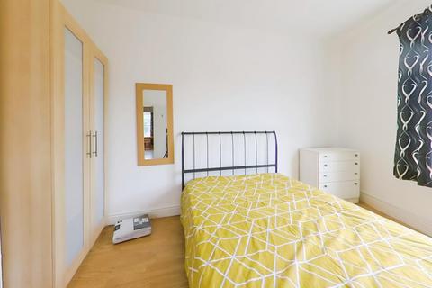 3 bedroom flat to rent, Stalker Lees Road, Sheffield