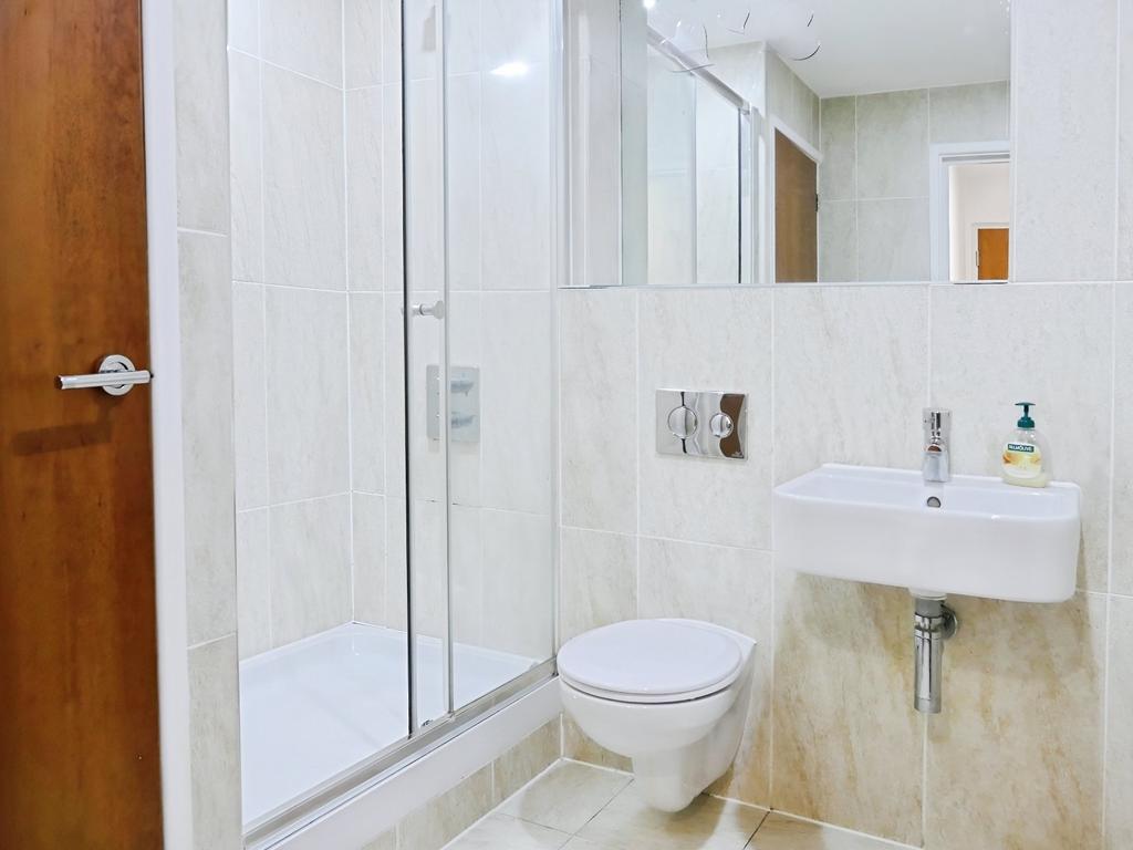 Apartment in West Yorkshire - View 5
