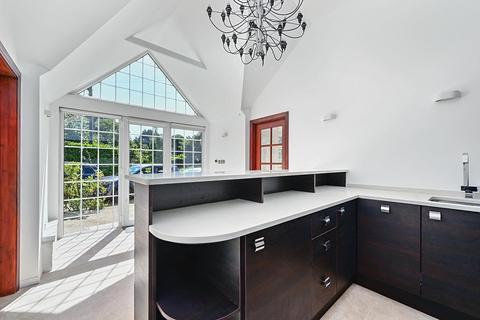 1 bedroom barn conversion for sale, Ewhurst Estate, Brighton Road, Shermanbury