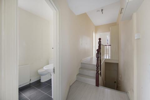 2 bedroom flat for sale, Ranelagh Road, London N17