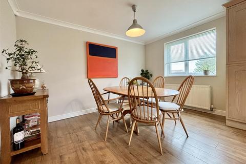4 bedroom detached house for sale, Long Lane, Bradford BD13