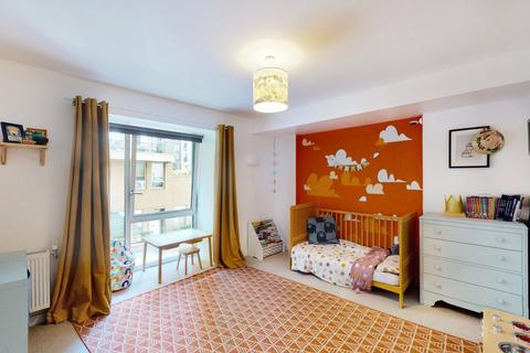 2 bedroom maisonette for sale, Barge Walk, Greenwich Peninsula