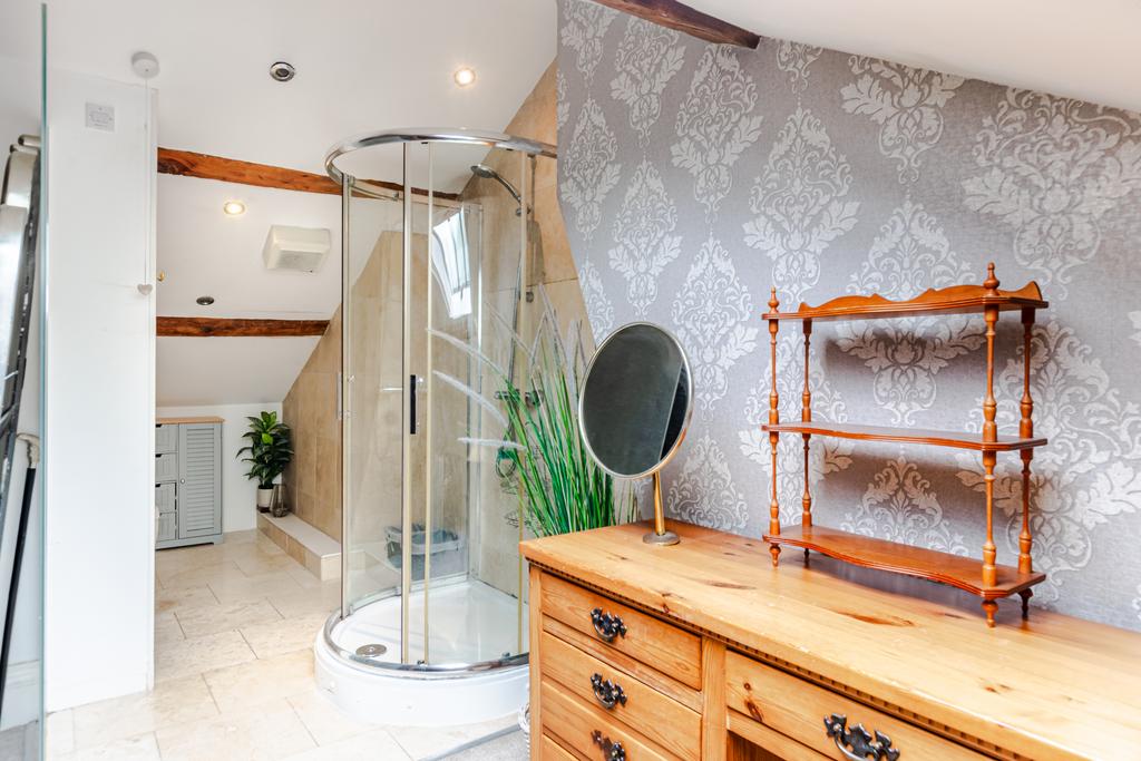 Bedroom1c