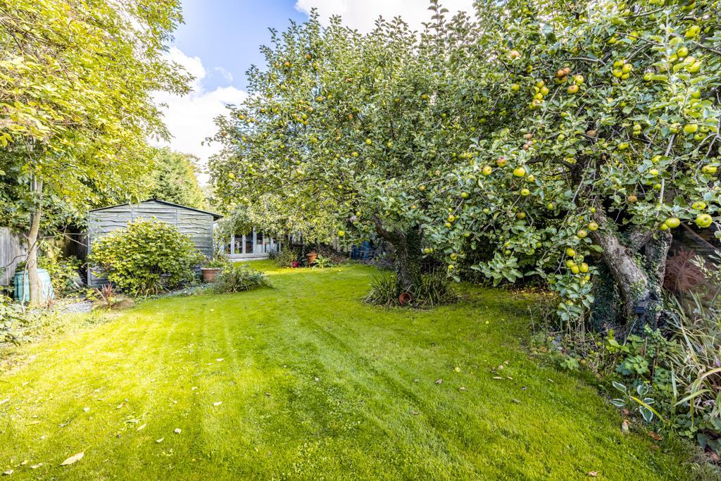 96 Pinchbeck Road (Spalding)-10.jpg