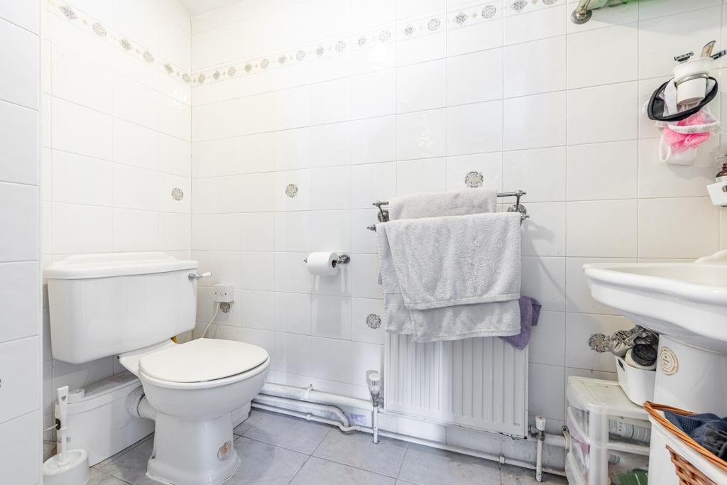 Ensuite