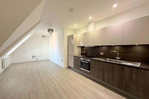 2 bedroom apartment for sale, Flat 68 Royal House Princes Gate 2-6, Homer Road