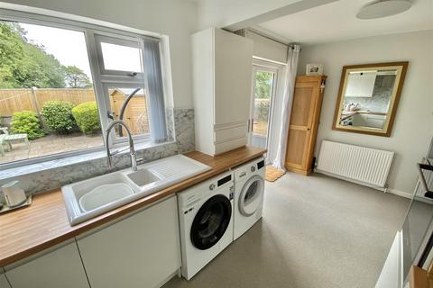 3 bedroom terraced house for sale, Shepley Mount, Mirfield