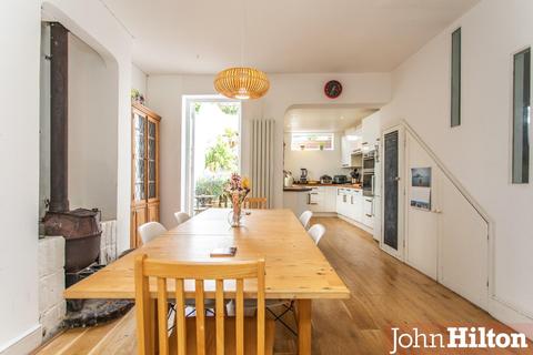 4 bedroom terraced house for sale, Elm Grove, Brighton