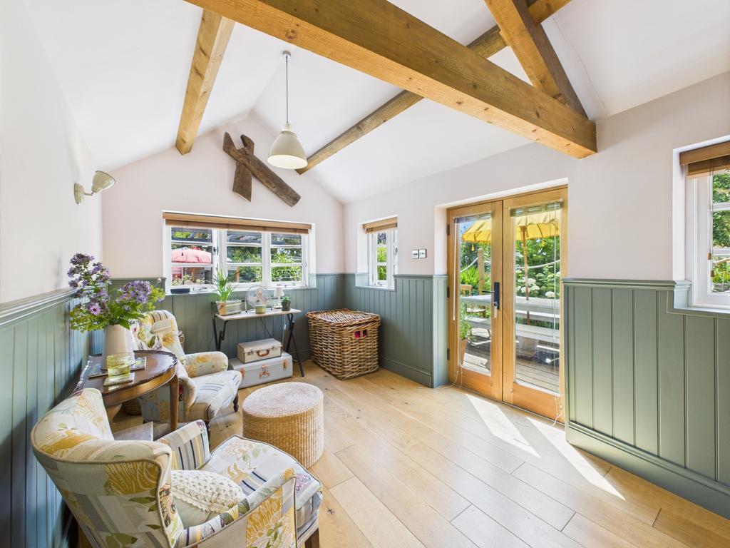 Garden room