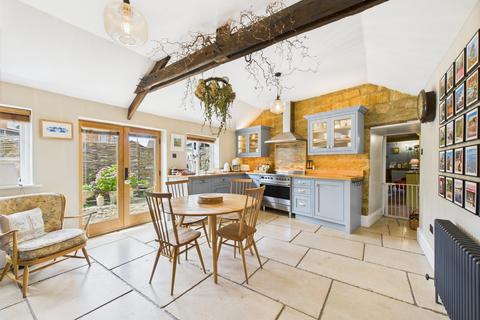 undefined, Upper High Street, Harpole, NN7 4DJ