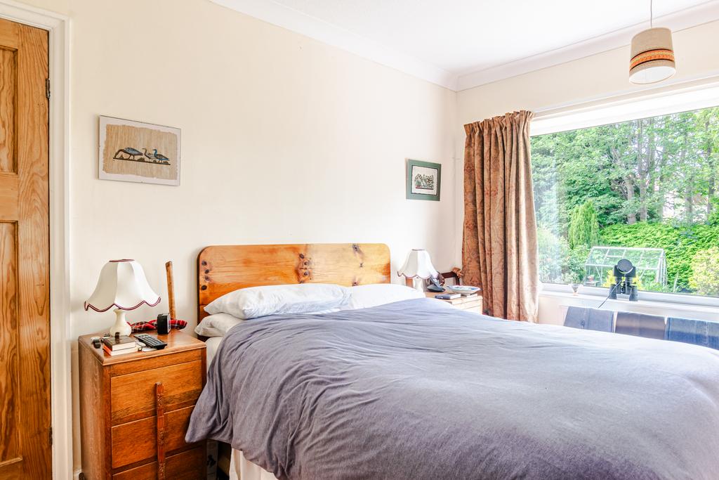 Bedroom1a