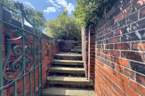 4 bedroom terraced house for sale, Clare Road, Levenshulme