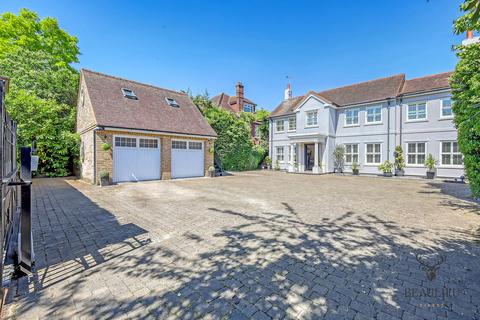 5 bedroom detached house for sale, Chelmsford CM2