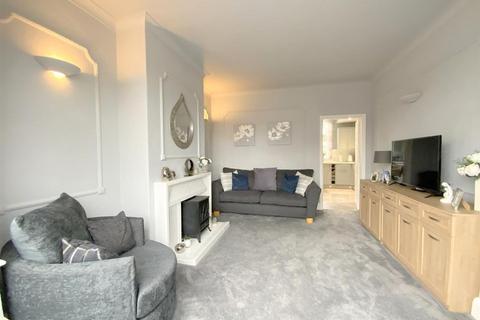 8 Gosport Road, Grimsby, DN34 4DZ