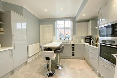 8 Gosport Road, Grimsby, DN34 4DZ