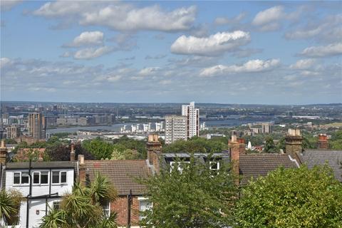 12 Brinklow Crescent, London, SE18 3BP