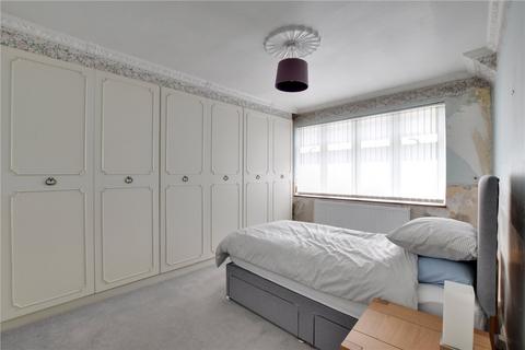 12 Brinklow Crescent, London, SE18 3BP