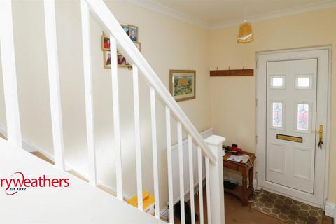 3 bedroom semi-detached house for sale, Highfield Grove, Wath-Upon-Dearne, Rotherham