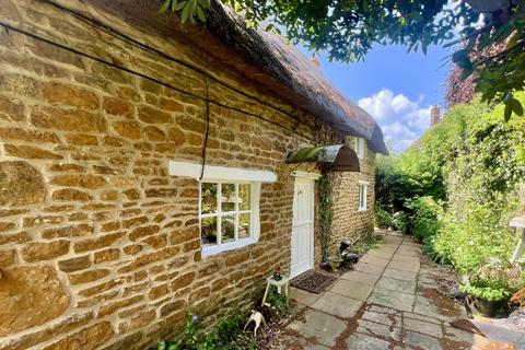 19 Bell Lane, Byfield, Daventry, NN11 6US