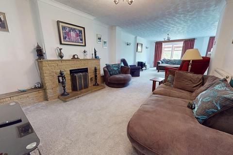 undefined, Kingsley Avenue, Daventry, NN11 4AN