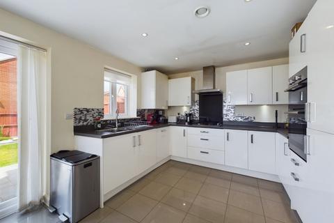 10 Bakers Lane, Long Buckby, Northampton, NN6 7WA