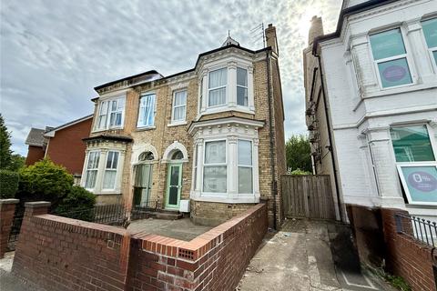 5 bedroom semi-detached house for sale, Quay Road, Bridlington, East Riding of Yorkshire, YO16