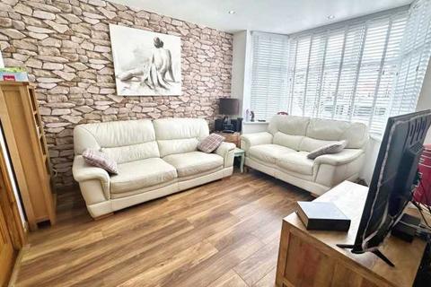 3 bedroom semi-detached house for sale, Prestwood Avenue, Wednesfield