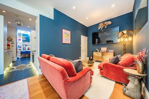 2 bedroom flat for sale, Kinnoul Road, London W6
