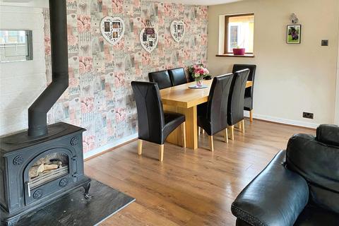 2 bedroom bungalow for sale, Shill Bank Lane, Mirfield, West Yorkshire, WF14