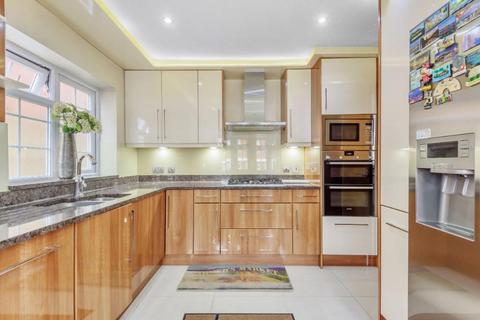 5 bedroom detached house for sale, Jellicoe Gardens, Stanmore HA7