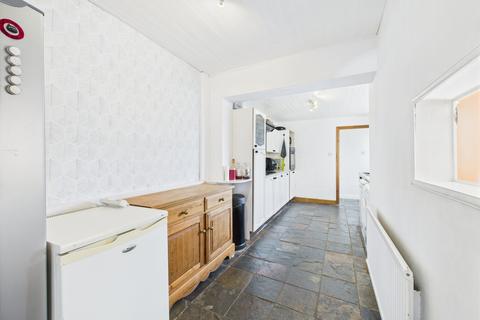 19 Bembridge Drive, Northampton, NN2 6LZ