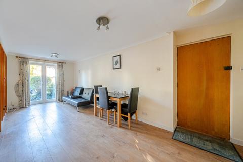 undefined, Kingsworthy Close, Kingston Upon Thames, KT1