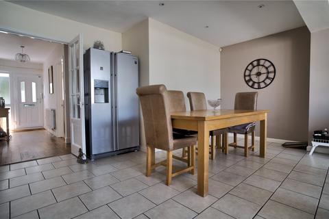 7 Beverstone Grove, Swindon, SN3 1EY